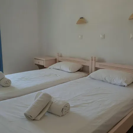 Captain's Rocks Hotell Chrisi Akti (Paros)
