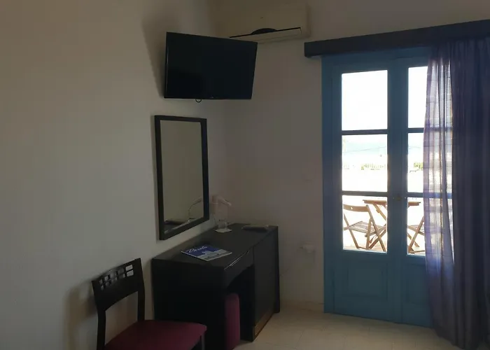 Captain's Rocks Hotel