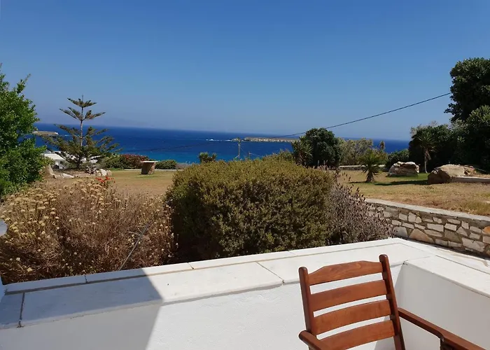 Hotel Captain's Rocks 3*