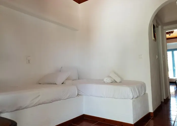 Captain's Rocks Hotel Chrisi Akti (Paros)