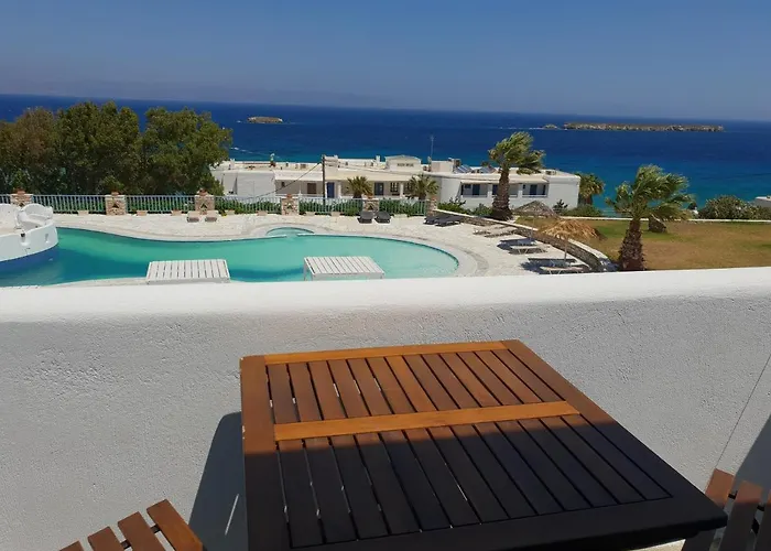 酒店 Captain's Rocks 3*