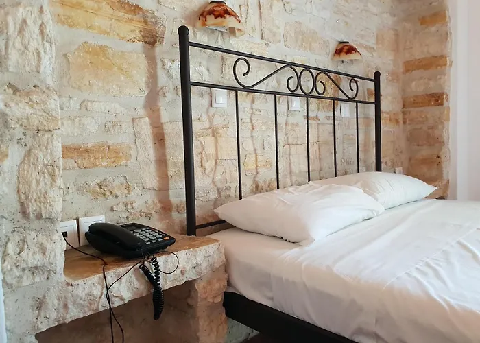 Captain's Rocks Hotel Chrisi Akti (Paros)