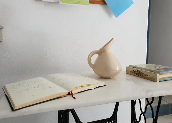 Captain's Rocks Hotel 3*